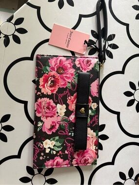 Juicy Couture Pink Floral Black Wristlet Wallet